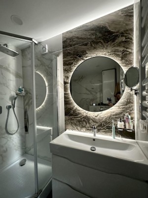 Der Spiegel Inox R Black