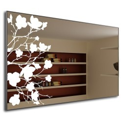 Der Spiegel Gilda mit LED Ausleuchtung