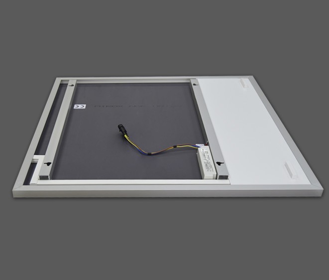 Der Spiegel Gilda mit LED Ausleuchtung - Foto 4