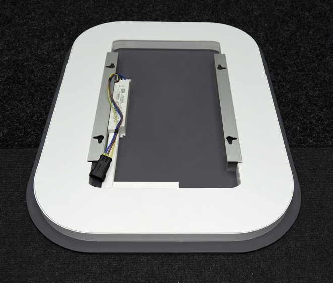 Der Spiegel Loretta mit LED Ausleuchtung - Foto 4