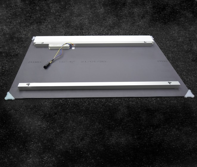 Der Spiegel Alina mit LED Ausleuchtung - Foto 4