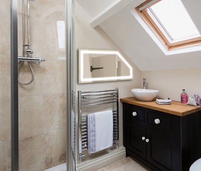 Der Spiegel Nadia LED 4 mit LED Ausleuchtung - Foto 2